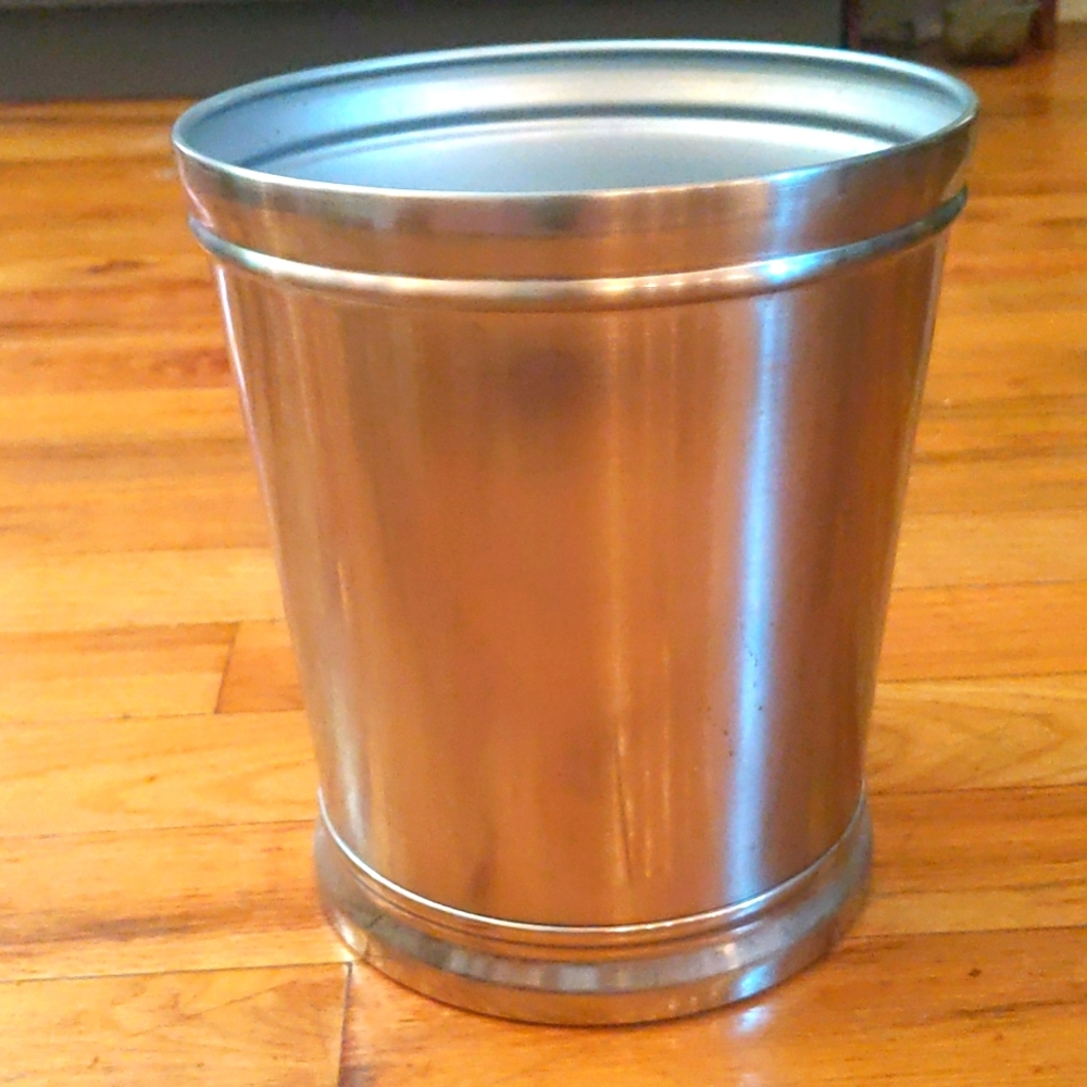 Bathroom silver metal trashcan